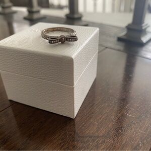 Elegant Silver Bow Ring